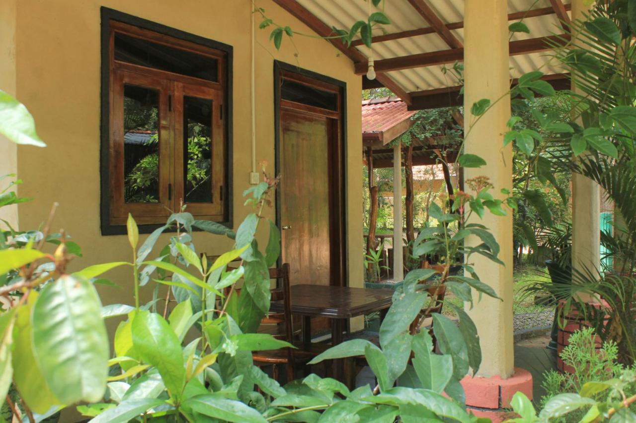 Joshua'S Cottage Sigiriya Exterior photo